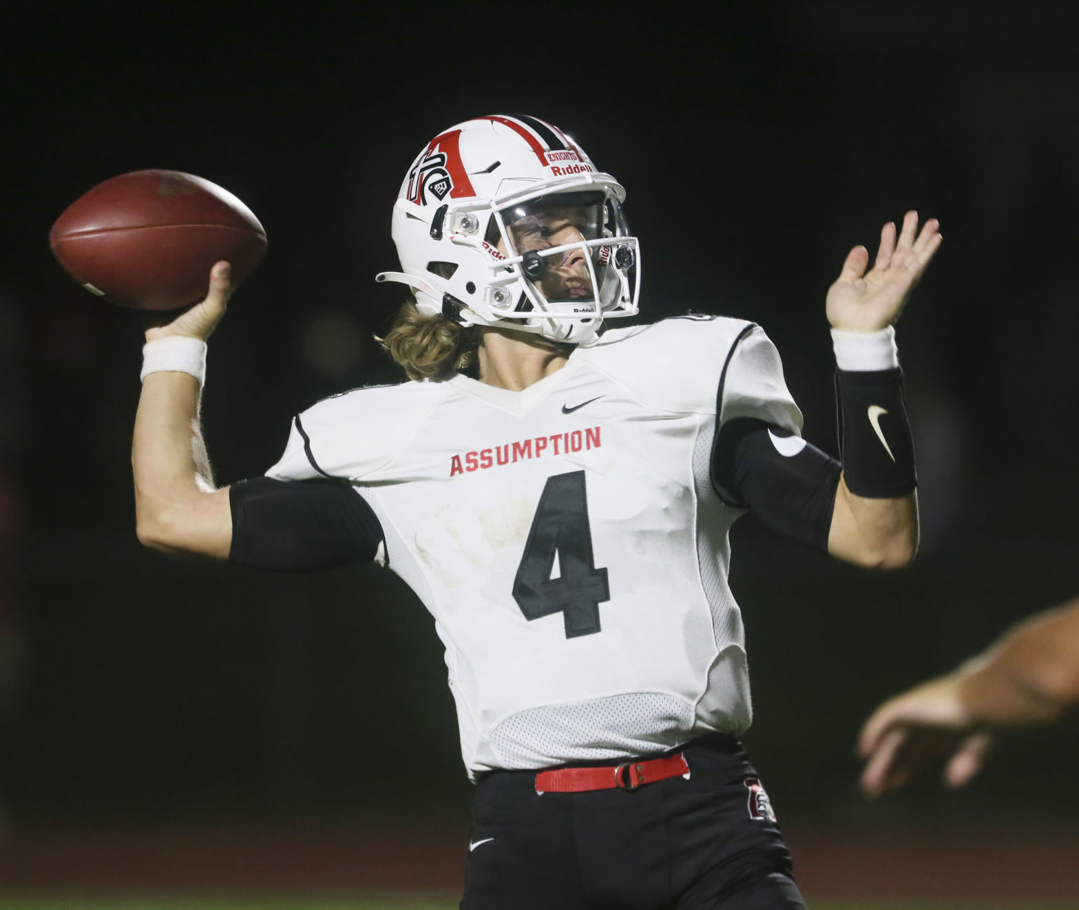 091021-qc-spt-assum-ns fball-23.JPG